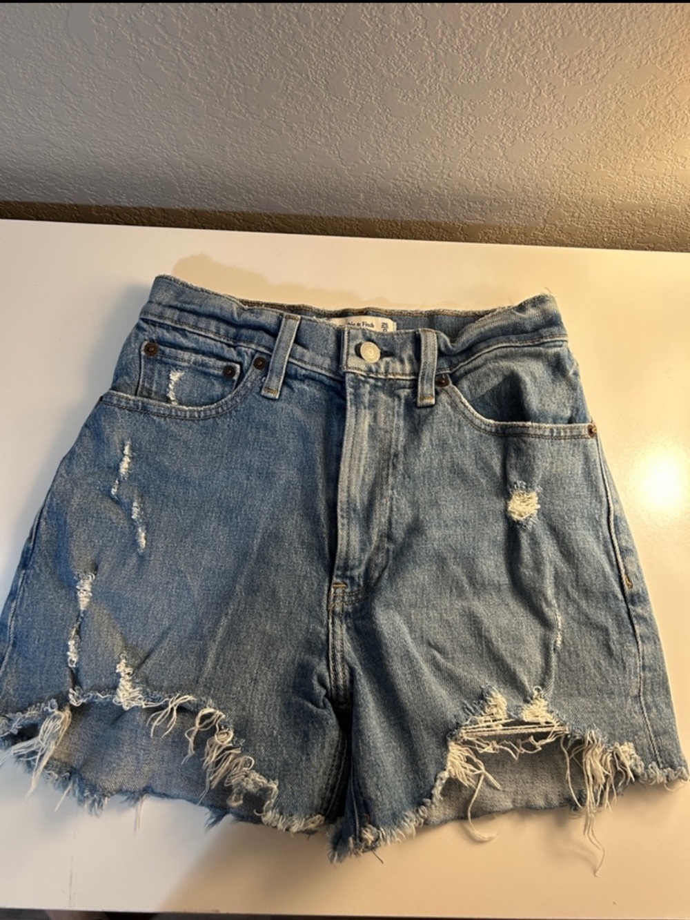 Abercrombie & Fitch Mom Short